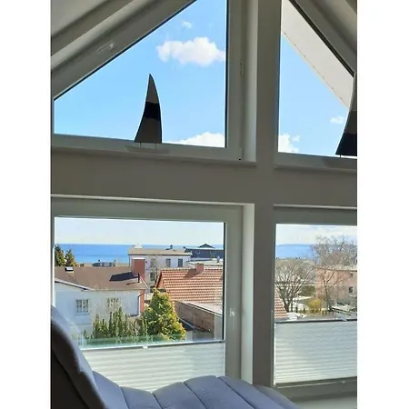 Apartment Ruegenlust - With Sea View Office
