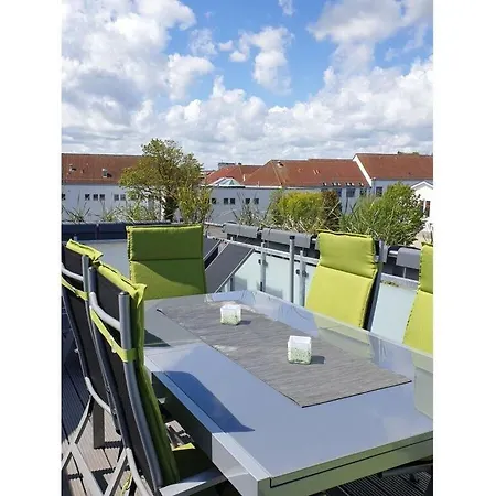 Ruegenlust - With Sea View Office Apartment Sassnitz